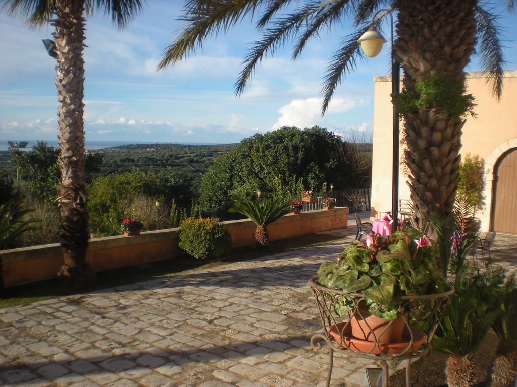 Villa Principe Di Belmonte Ispica Exterior foto